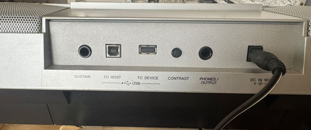 Orga Yamaha PSR S500
