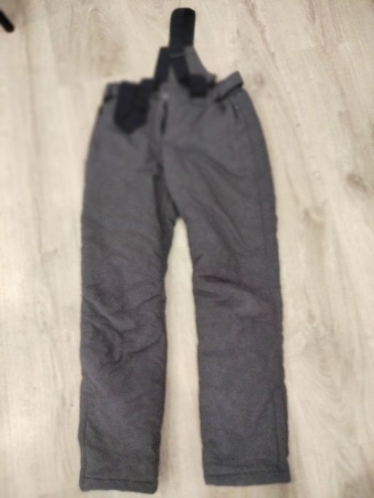 Лыжный костюм на девочку