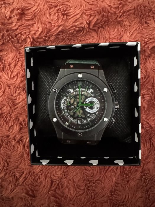 часы Hublot Big - Bang