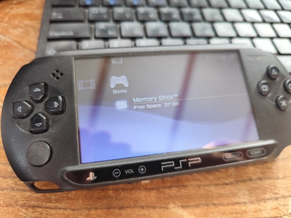 Конзола Sony PSP Street