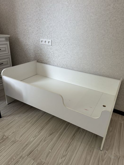 Продам детскую кровать