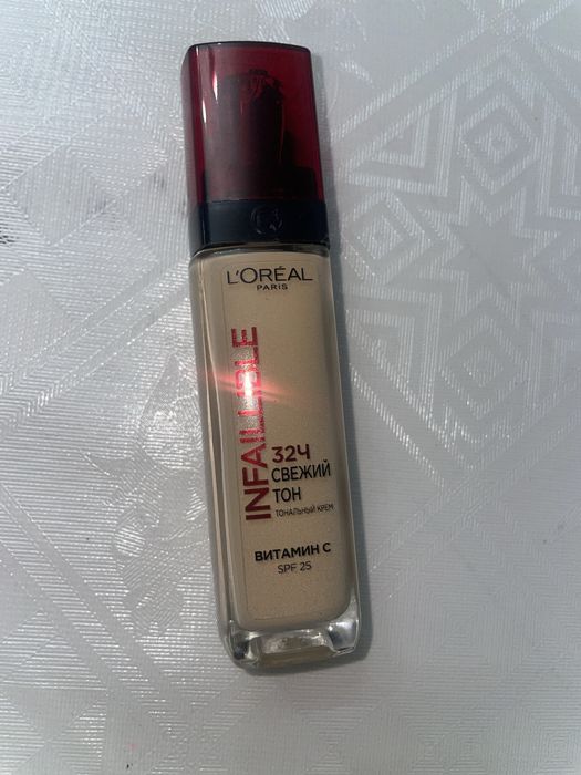 Тональный крем L oreal paris, infaillible
