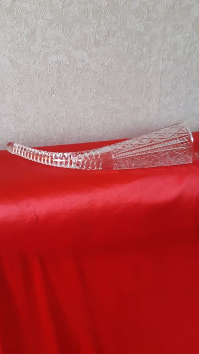 продам  хрустальный  рожок