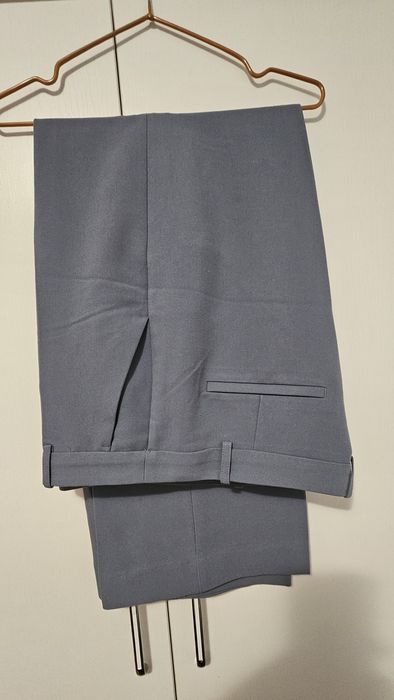 Дамски костюм - сако и панталон