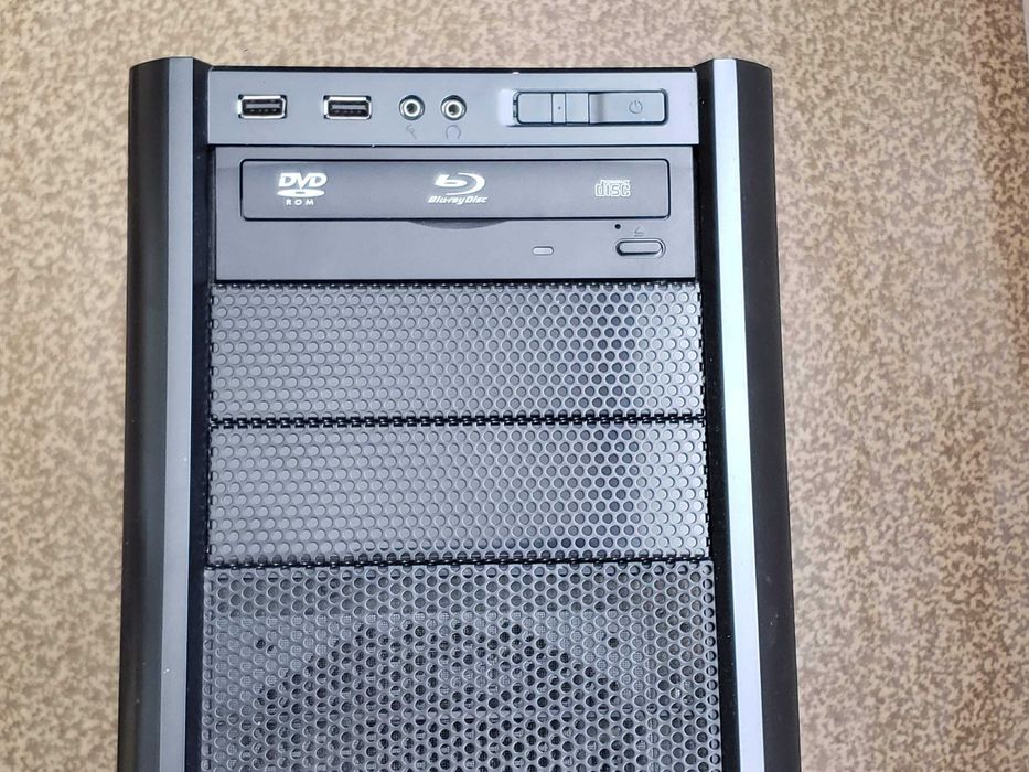 Геймърски компютър гр. Пловдив  Core i7 3.40GHz Nvidia GTX1050Ti