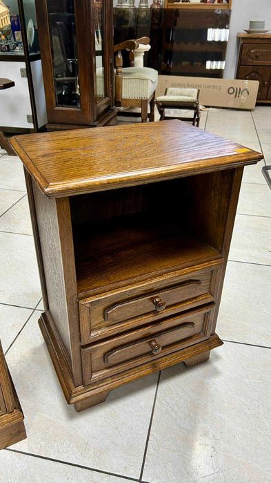 Масивно шкафче Холандия