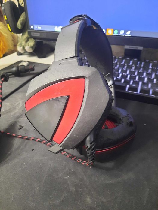 Наушники Bloody Gaming.