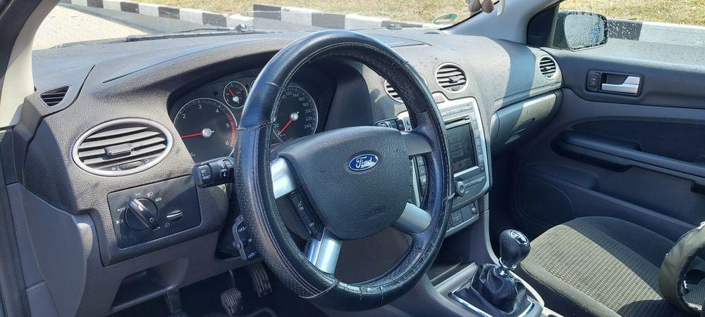 Ford Focus Break 2.0 TDCi (136 CP) | 2007 | Dublu Climatronic | Ecran Touch original | Anvelope Noi Iarnă
