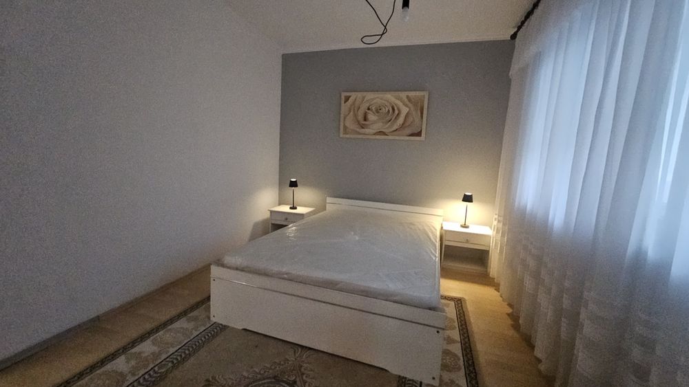 De vânzare ap.3 camere Rogerius