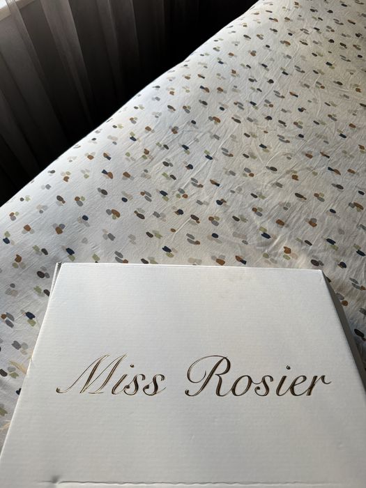 Рокля Miss Rosier