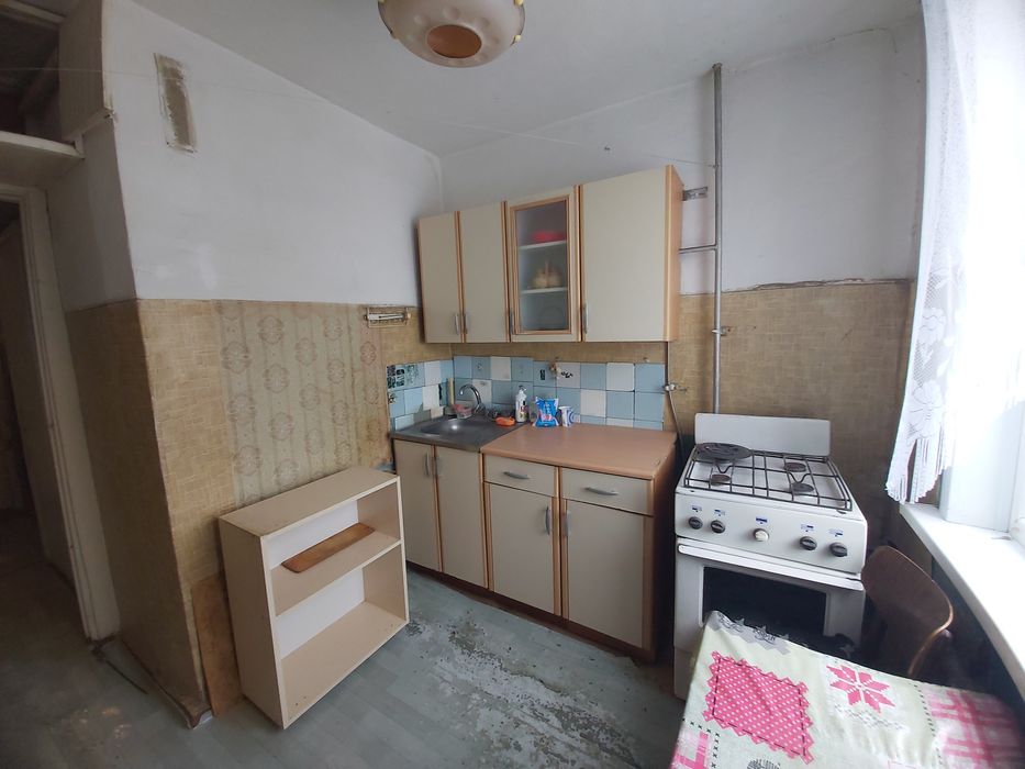 Продается 1-ком кв в Мкр.Строитель