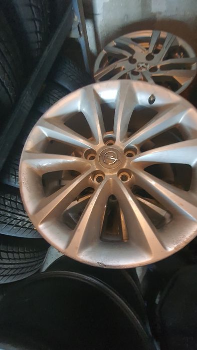 Jante de Aliaj R18