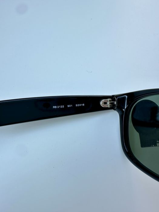 Ray-Ban RB2132 New Wayfarer G15 стъкла Класически модел