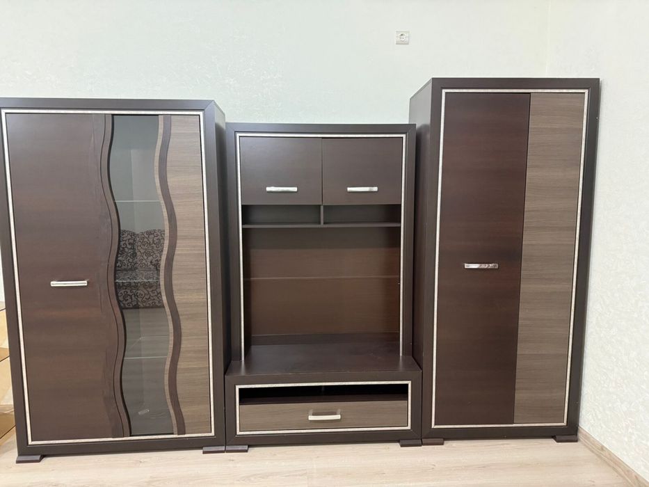 Продам стенку для гостинной