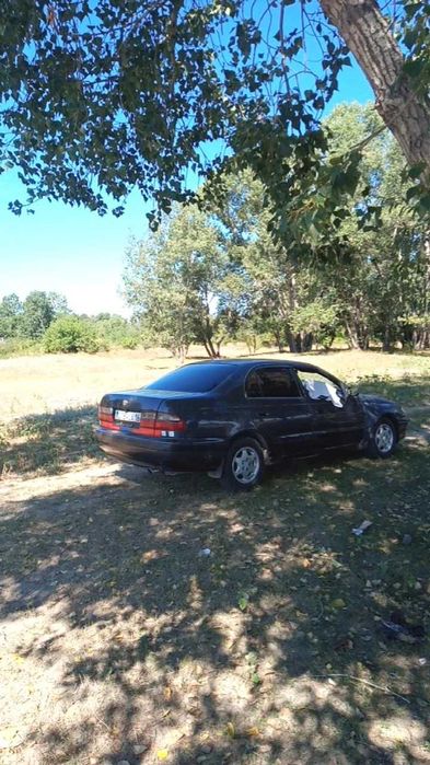 Тойота Корона 1994года