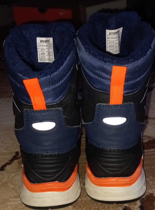 Детски зимни ботуши Pepperts - 35
Подходящи за студено и снежно време.