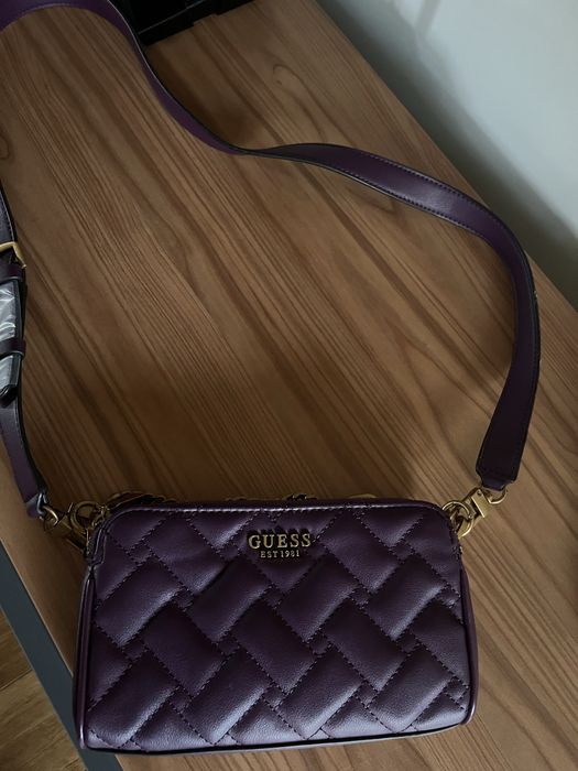 Малка чанта GUESS