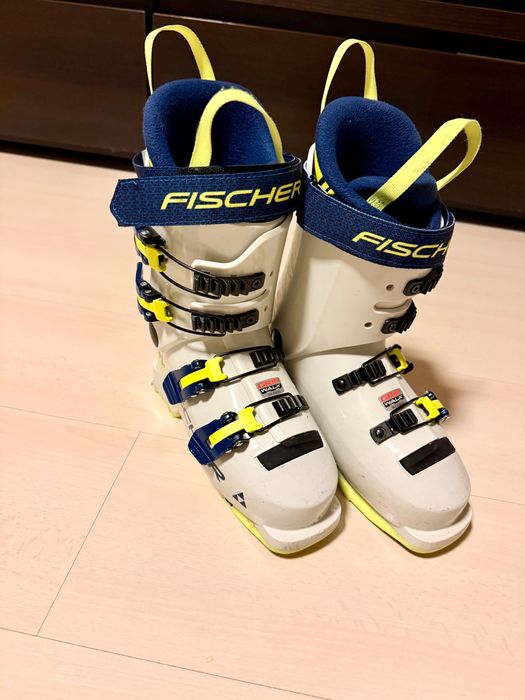 Set complet schiuri  Salomon + clăpari Fischer pentru copii