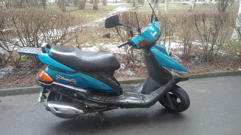 Scuter 125 Yamaha mbk