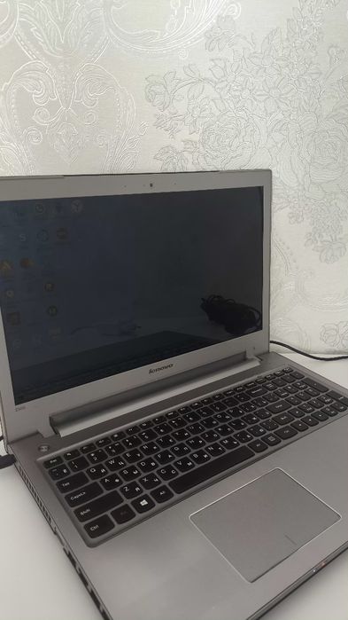 Ноутбук Lenovo сатылады