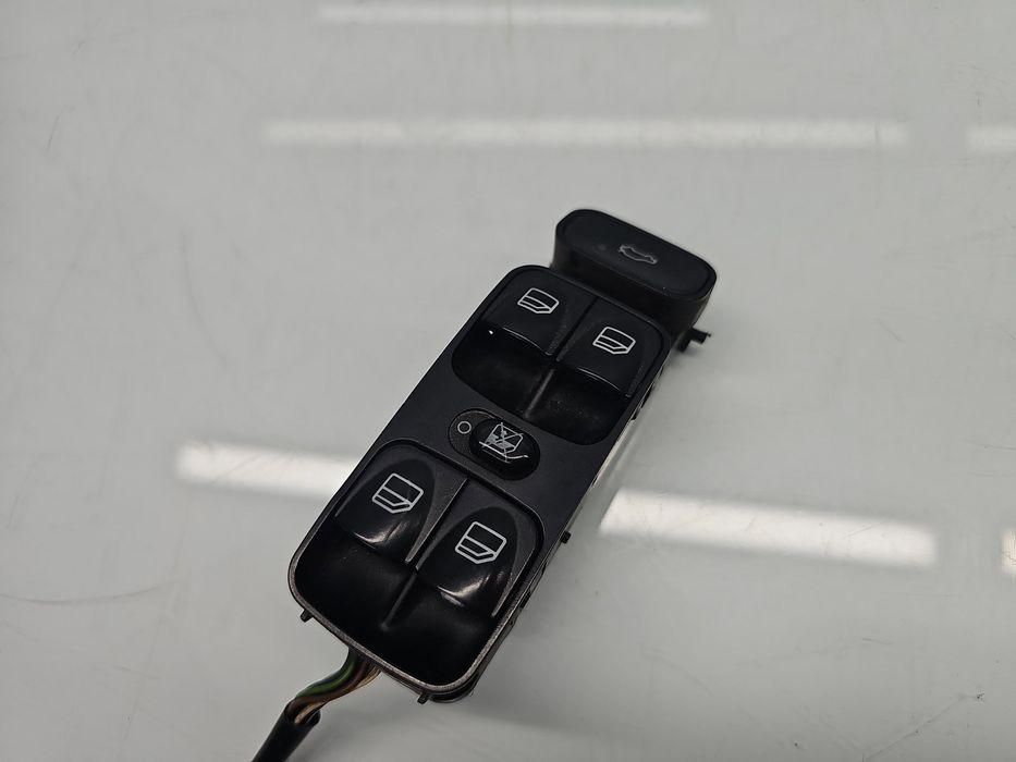 Butoane comanda geamuri sofer Mercedes Clasa C (W203) [Fabr 2000-2007]