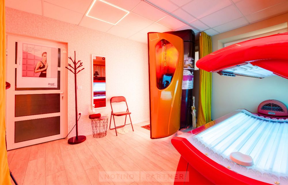 Продава се работещо соларно студио