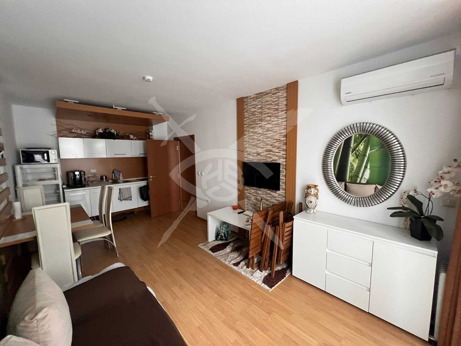 Продава се Двустаен апартамент в к.к. Слънчев бряг - 60 кв.м за 1684 €/кв.м - Снимка #1