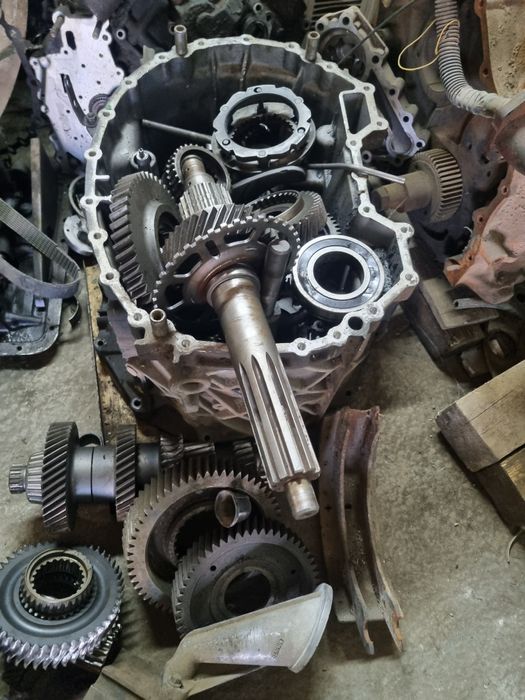 Запчасти на Zf  коробки мкпп, акпп.