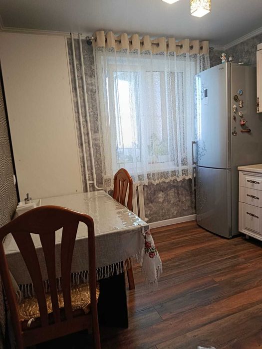 продам 1-ком. квартиру в центре города