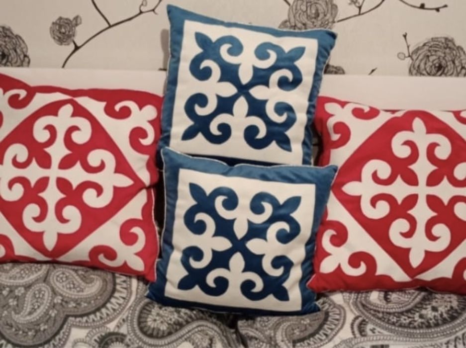 Корпе , жастык , жастық ,