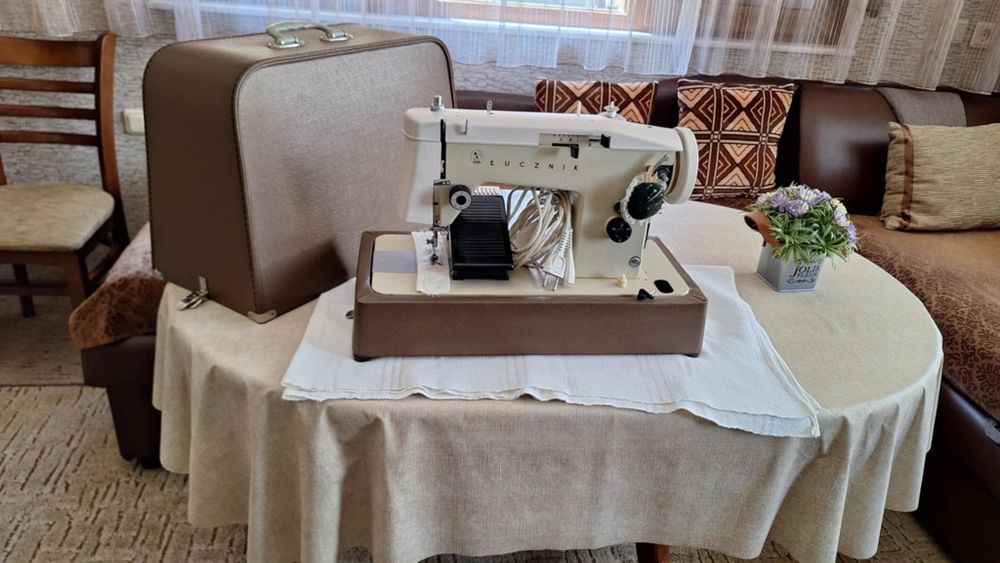 Шевна машина Lucznik