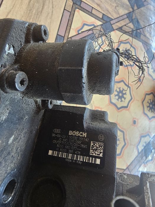 Pompa inalta Renault Laguna 2 3 Megane Scenic Trafic 2.0 dci M9R Espac