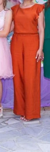 Запазени  дамски дрехи