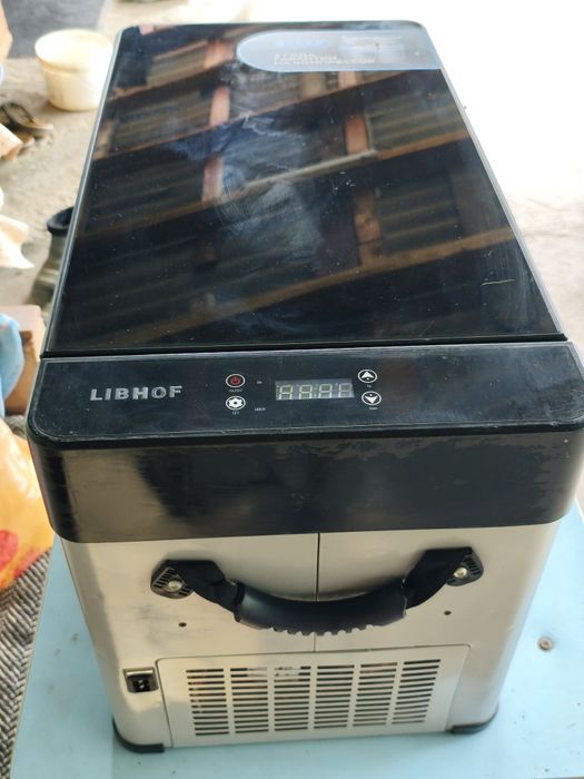 Авто холодильник Libhof