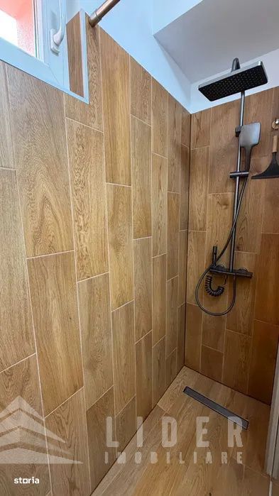 Apartament cu 2 camere decomandat, 42 mp, Plopilor – strada Panduril