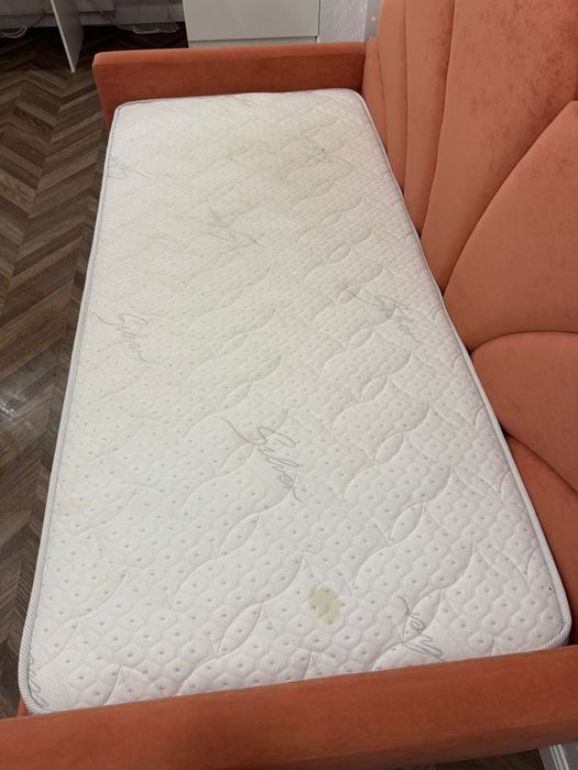 Продам б/у матрас