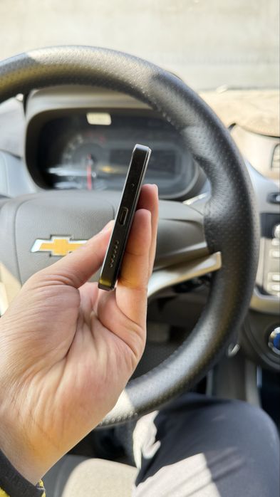 Redmi 12 телефон