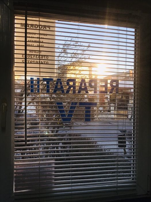 Reparatii Televizoare : Televizoare LED / LCD / MONITOARE etc