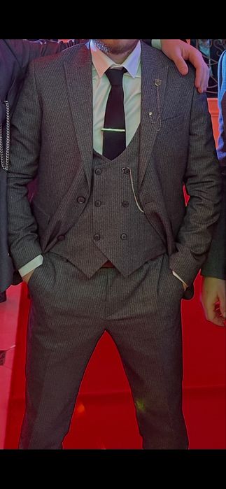 Костюм 3-ка серый