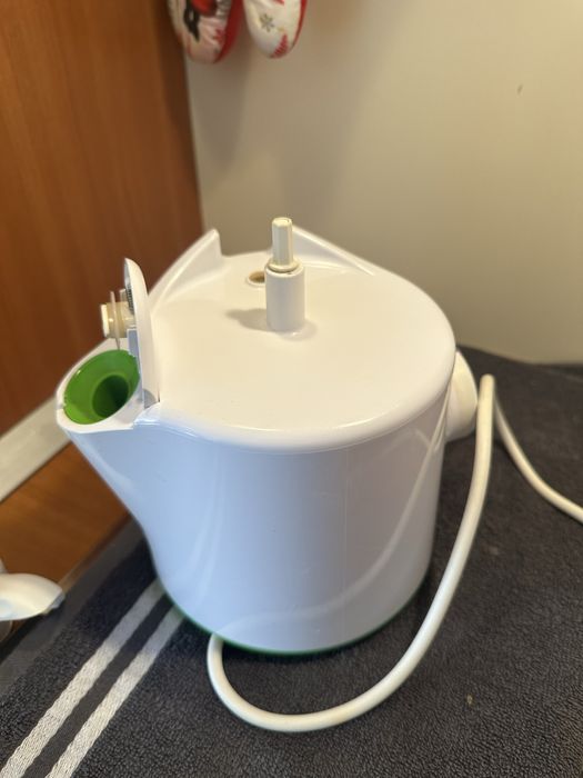 Philips Avent Aparat de gatit la abur si blender 2 in 1