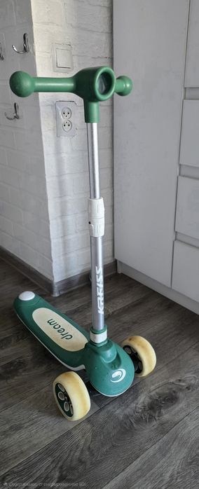 Самокат детский Россия