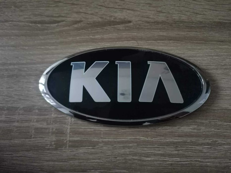 овална емблема Kia стар фонт 13см