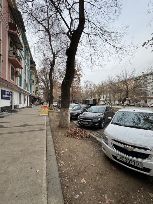 Бизнес в центре внимания: 107,5 м² + парковка, Аллея Гагарина