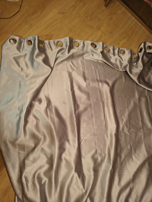 2 бр Дълги завеси сребърен цвят 240/296 + дантелени подарък