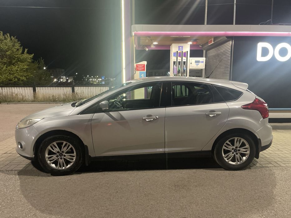 Форд фокус 3 продаю