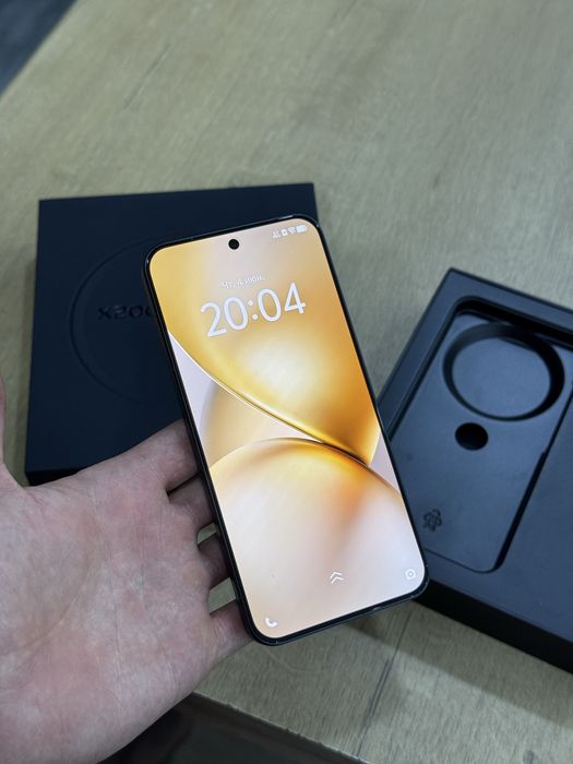 vivo X200 Pro mini 16/1TB (матовый черный), состояние телефона новое!
