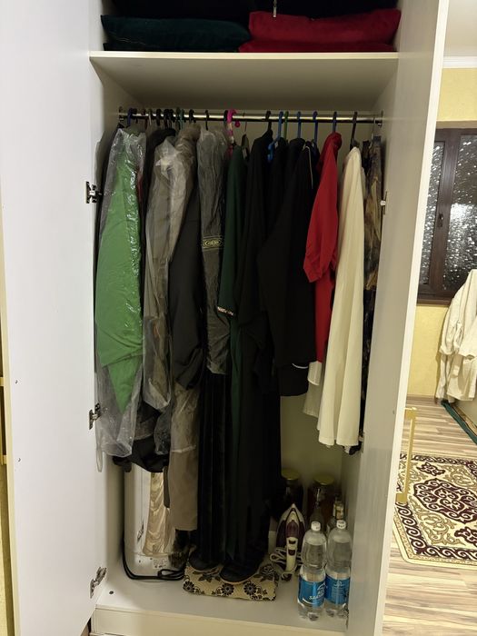 Спальный гарнитур