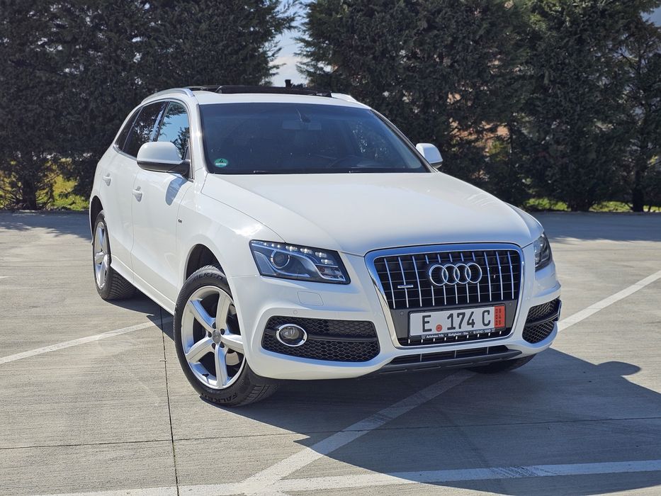 Audi Q5 2.0 Tdi 170 cp / 3x Sline