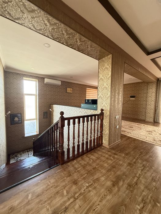 Uy sotiladi uch qahramonda obod mahalla 6,5 sotok