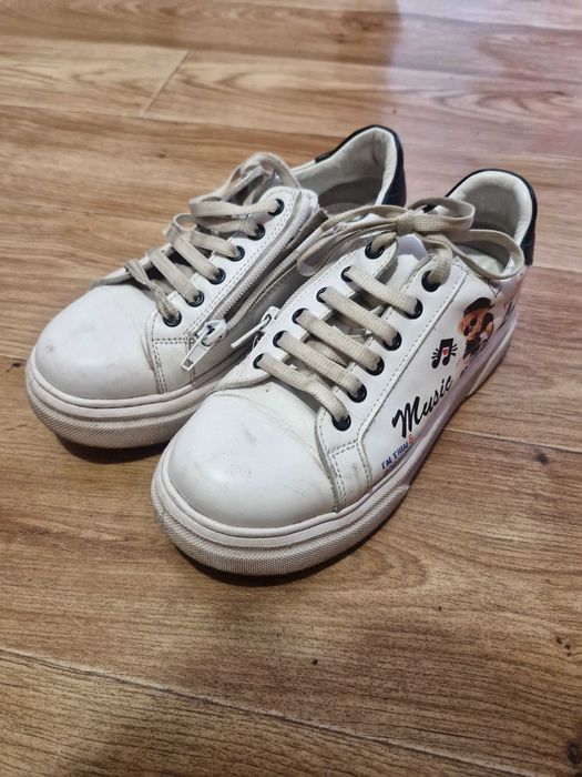 Продам кеды детские